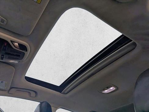 Used 2023 Subaru Legacy Limited image 19