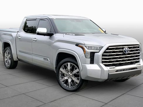 Used 2023 Toyota Tundra Capstone AWD/4WD image 3