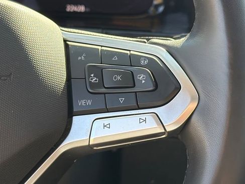 Used 2025 Volkswagen Atlas SEL Premium R-Line image 31