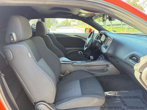 Used 2023 Dodge Challenger R/T w/ Blacktop Package image 30