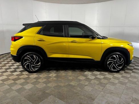 Certified 2025 Chevrolet TrailBlazer RS w/ Convenience Package image 7