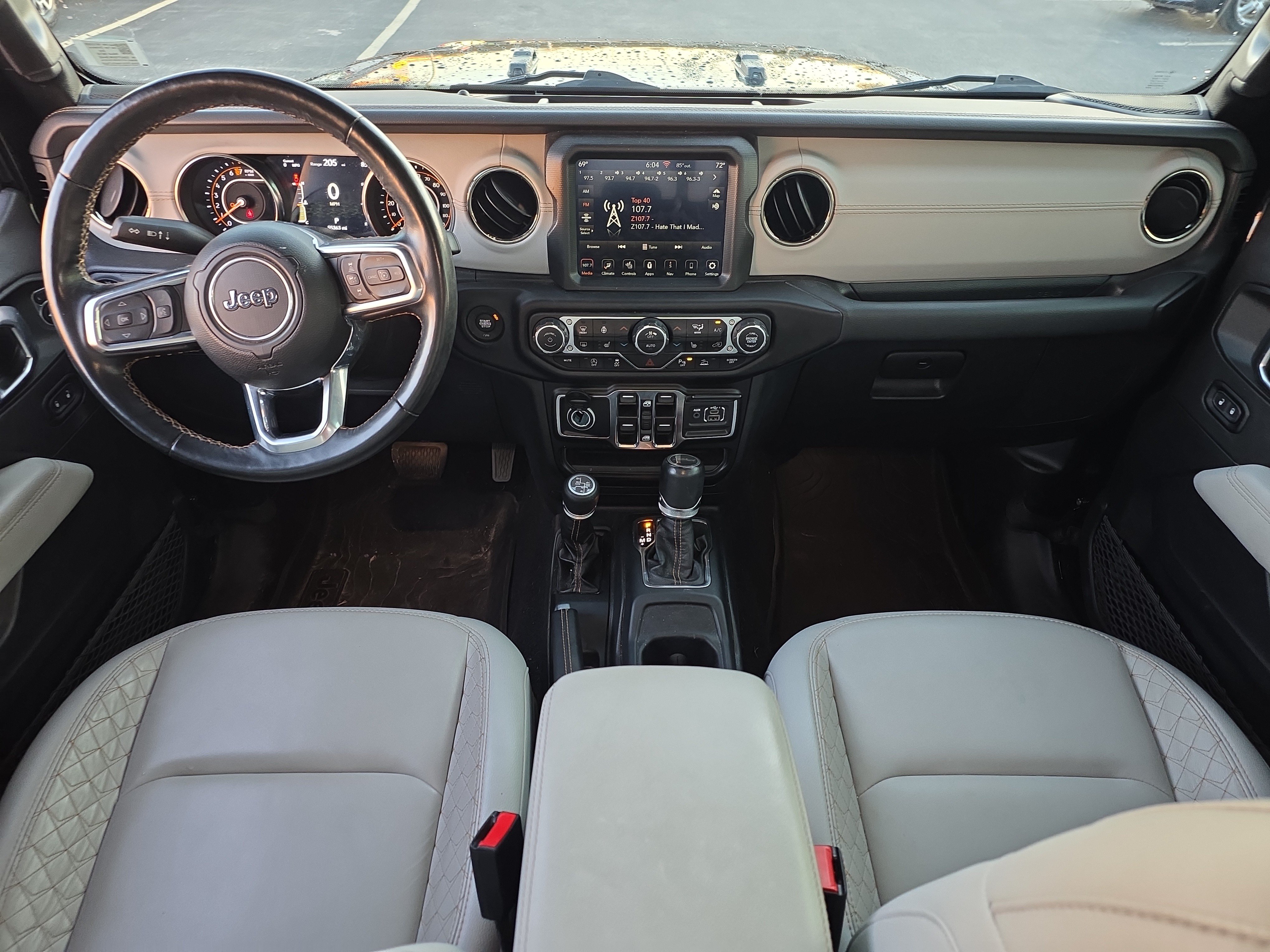 Used 2021 Jeep Gladiator Overland AWD/4WD image 11