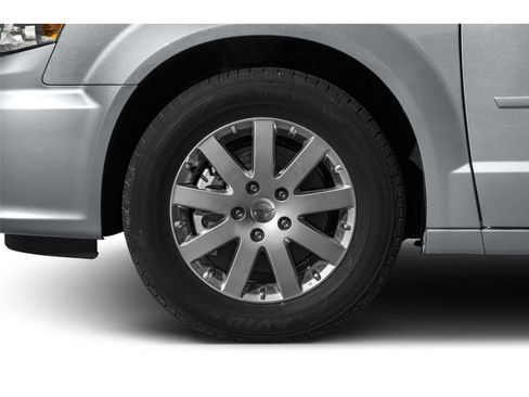 Used 2015 Chrysler Town & Country Touring w/ Driver Convenience Group image 13