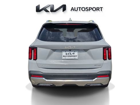 New 2026 Kia Sorento S FWD image 12