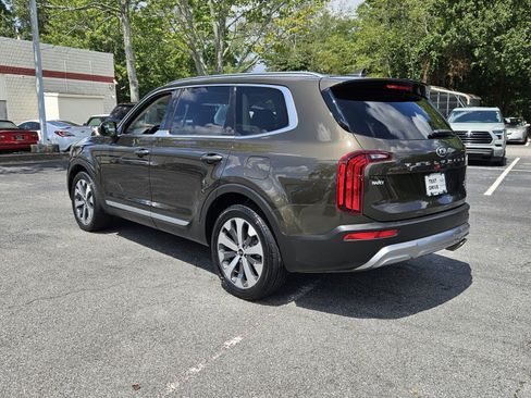Used 2021 Kia Telluride S FWD image 7