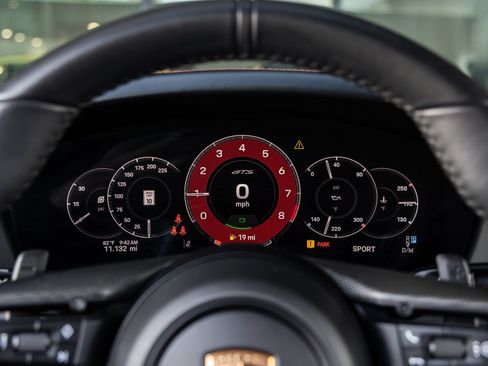 Certified 2026 Porsche 911 Carrera 4 GTS AWD/4WD image 37