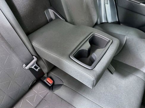 Certified 2025 Toyota RAV4 XLE FWD image 40