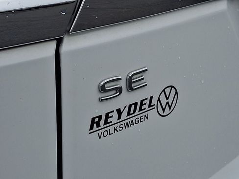 Certified 2023 Volkswagen Atlas SE AWD/4WD image 29