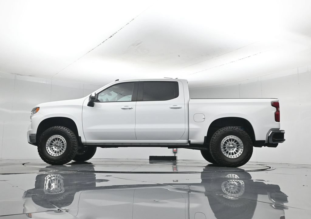 Used 2023 Chevrolet Silverado 1500 LT RWD image 7