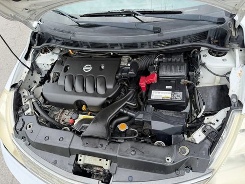 Used 2009 Nissan Versa 1.8 S FWD image 34
