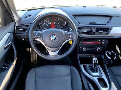 Used 2015 BMW X1 sDrive28i image 5