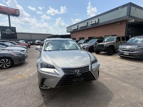Used 2018 Lexus NX 300 AWD w/ Premium Package image 6