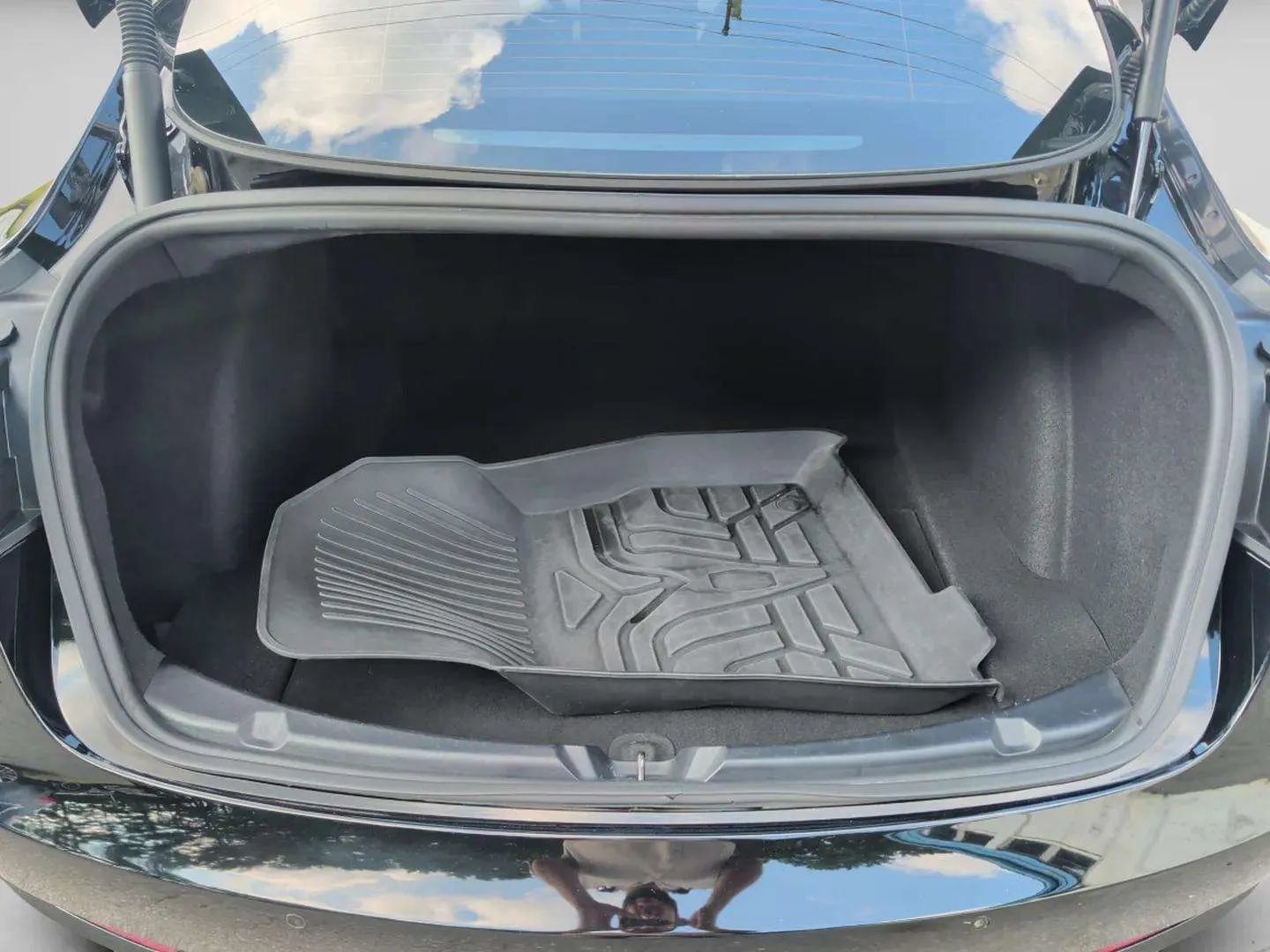 Used 2022 Tesla Model 3 Standard Range RWD image 32