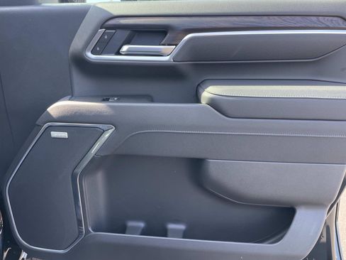 New 2026 GMC Sierra 2500 SLT w/ SLT Premium Package image 26