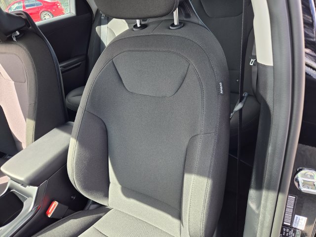 New 2027 Kia K4 FWD image 14