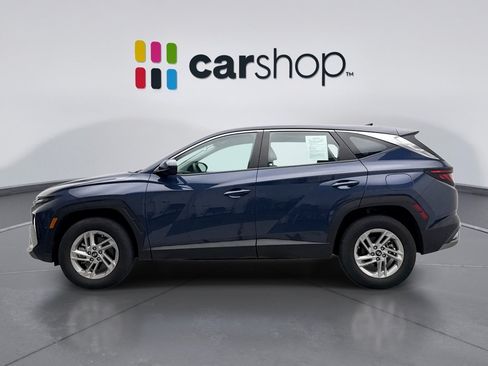 Used 2025 Hyundai Tucson SE AWD/4WD image 2