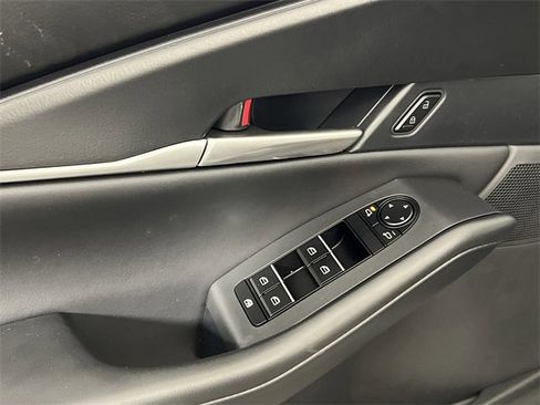 New 2026 MAZDA CX-30 AWD 2.5 S w/ Select Sport Pkg image 12