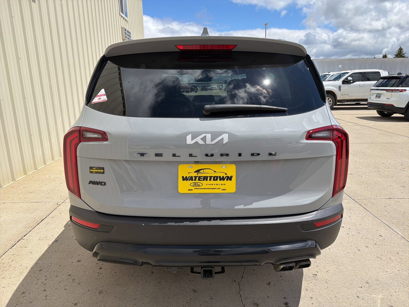 Used 2022 Kia Telluride SX w/ Nightfall Edition Package AWD/4WD image 6