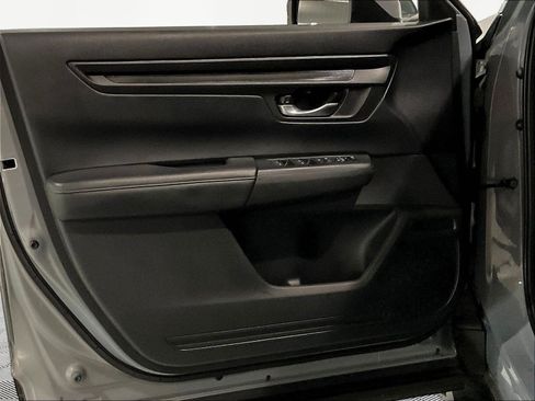 Used 2024 Honda CR-V LX image 19