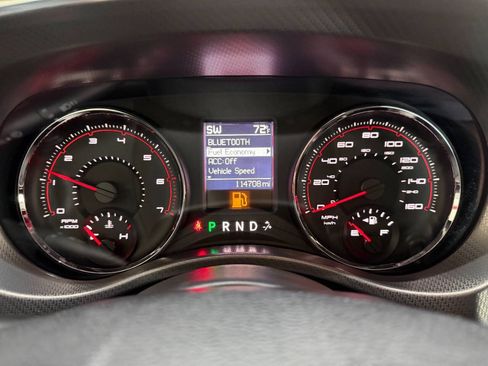 Used 2011 Dodge Charger R/T AWD/4WD image 25