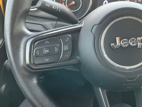Used 2021 Jeep Wrangler Unlimited Sport AWD/4WD image 10