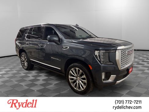 Used 2021 GMC Yukon Denali w/ Denali Premium Package image 7