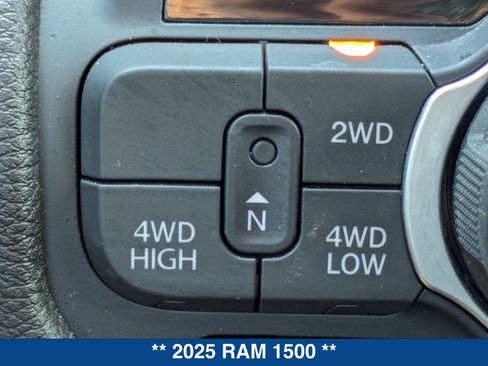 Used 2025 RAM 1500 Tradesman AWD/4WD image 33