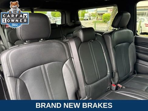 Used 2023 Jeep Wagoneer 4WD w/ Premium Group I image 26