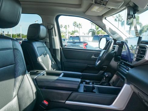 Used 2022 Toyota Tundra Limited image 15