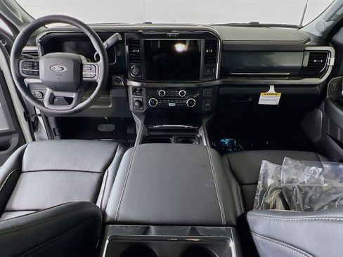 New 2026 Ford F350 Lariat w/ Black Appearance Package AWD/4WD image 7