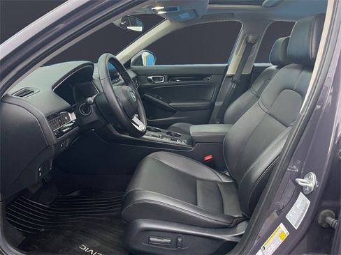 Used 2024 Honda Civic EX-L image 9