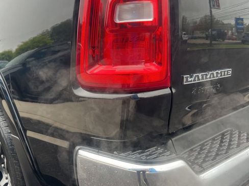 Used 2025 RAM 1500 Laramie AWD/4WD image 12