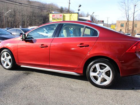 Used 2013 Volvo S60 T5 image 11