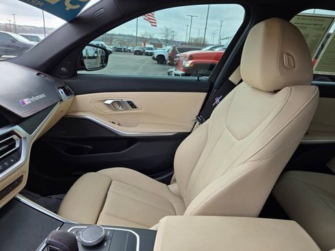 Used 2021 BMW 330i xDrive Sedan w/ Convenience Package image 25