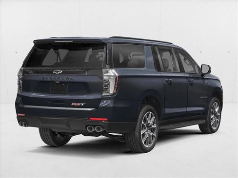 New 2026 Chevrolet Suburban RST image 2