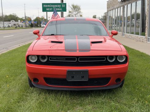 Used 2017 Dodge Challenger SXT w/ Super Sport Group (SS/T) RWD image 3