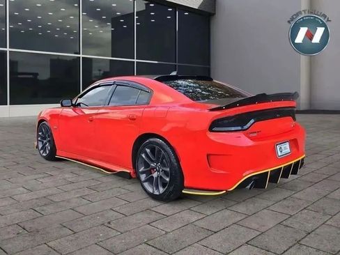Used 2022 Dodge Charger Scat Pack w/ Plus Group image 3