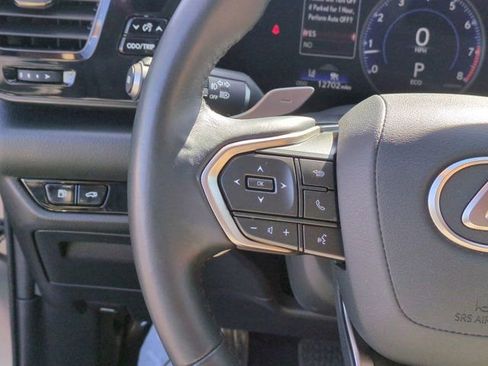 Used 2024 Lexus NX 250 FWD image 19