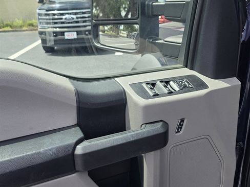 Used 2017 Ford F450 XL w/ Power Equipment Group AWD/4WD image 13