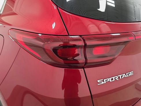 Used 2021 Kia Sportage EX AWD/4WD image 31