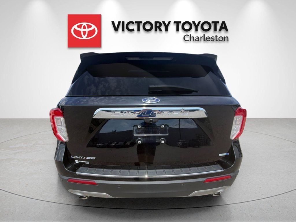 Used 2020 Ford Explorer Limited AWD/4WD image 4
