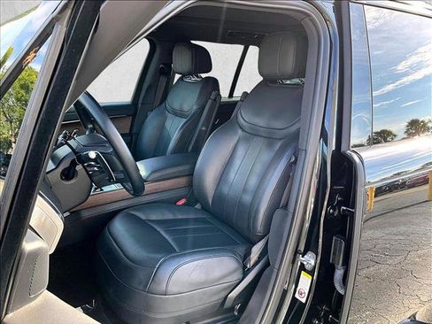 Used 2023 Land Rover Range Rover SE AWD/4WD image 27