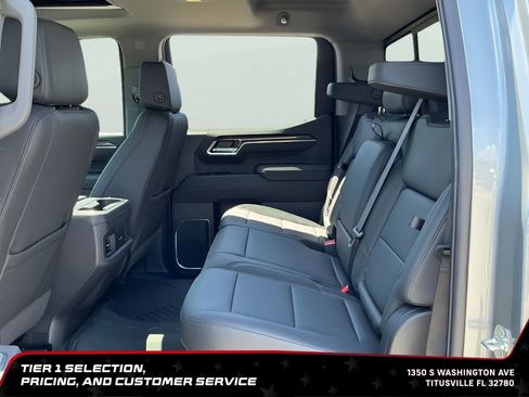 Used 2026 Chevrolet Silverado 1500 LT Trail Boss w/ LT Trail Boss Premium Package AWD/4WD image 22