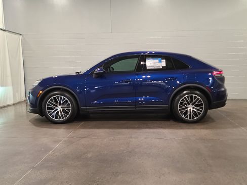 New 2026 Porsche Macan Electric image 2