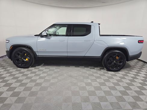 Used 2023 Rivian R1T Adventure image 2