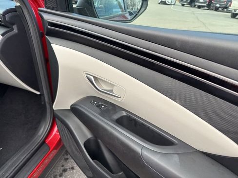 Used 2023 Hyundai Tucson SEL image 17