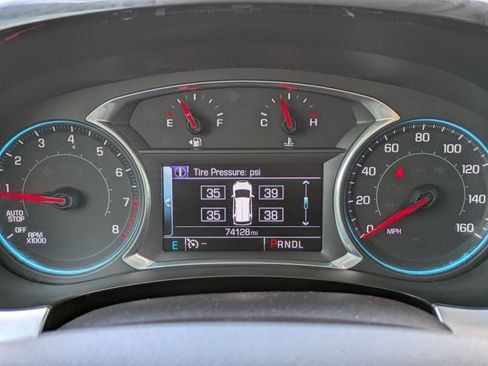 Used 2019 Chevrolet Traverse LT w/ LT Premium Package FWD image 23