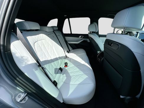 New 2026 BMW X5 sDrive40i w/ M Sport Package image 22