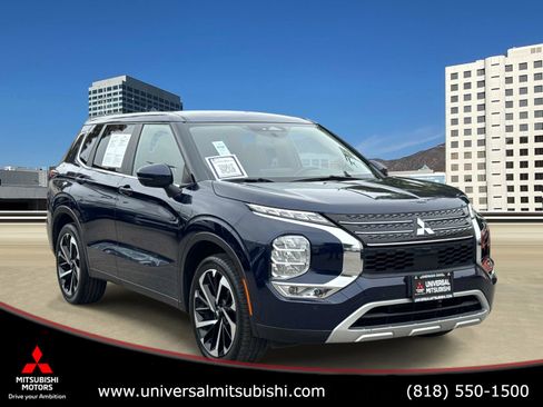 Used 2024 Mitsubishi Outlander FWD image 1