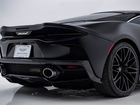 Used 2023 McLaren GT RWD image 14